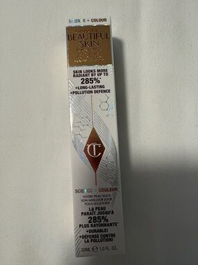 Charlotte Tilbury Beautiful Skin Foundation - 2 Neutral